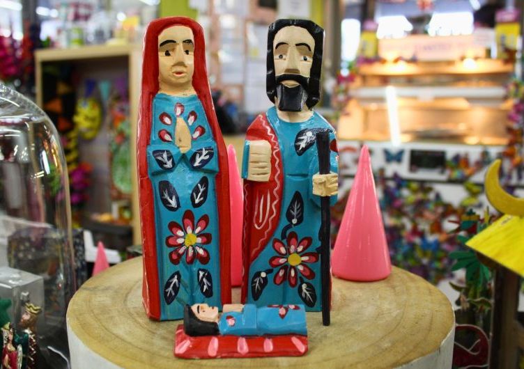 2025 Gift Shop Extended Hours and Holiday Specials